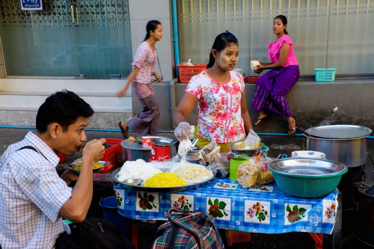 Yangon Street Photography12